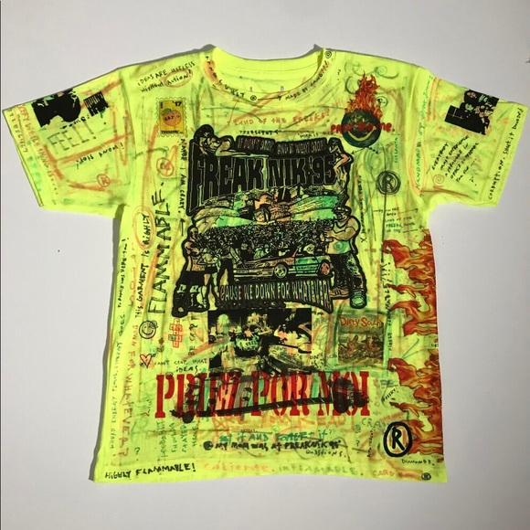 Off-White Other - 🔥Freak Nik Tee by @RPatJohns (Size: Medium)👯‍♀️